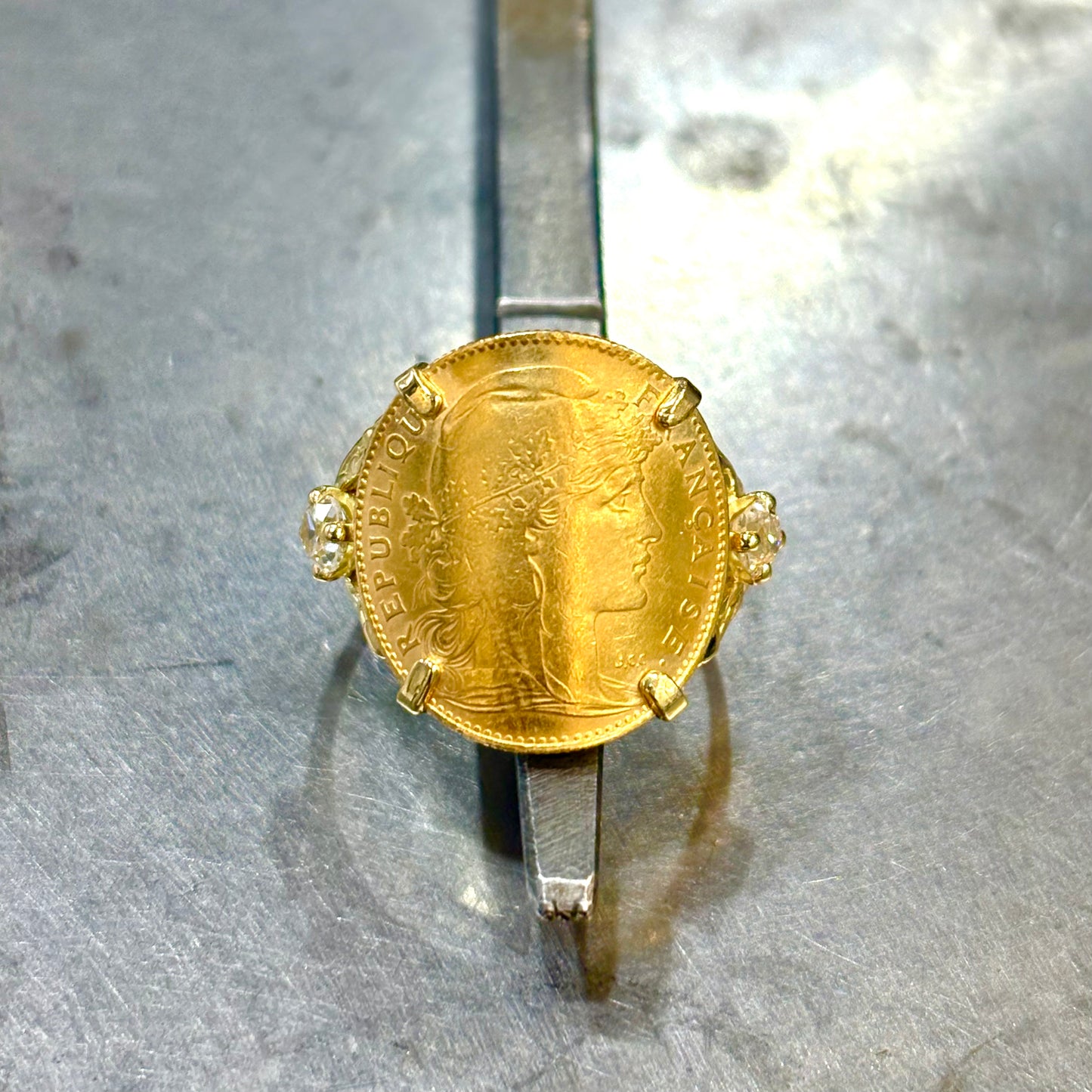 Bague Pièce - Or Jaune 750 & Pièce 10 Marianne Coq & Diamants