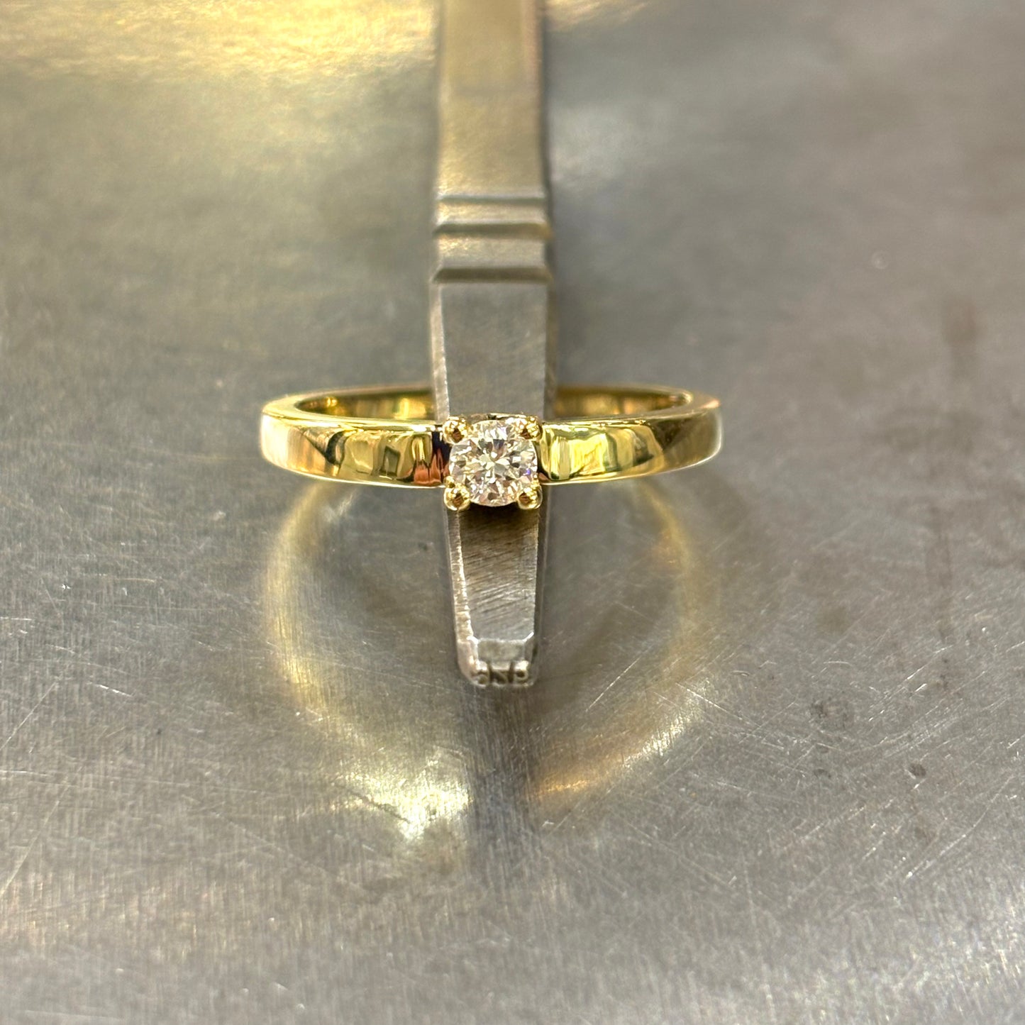 Bague Solitaire - Or Jaune 750 & Diamants