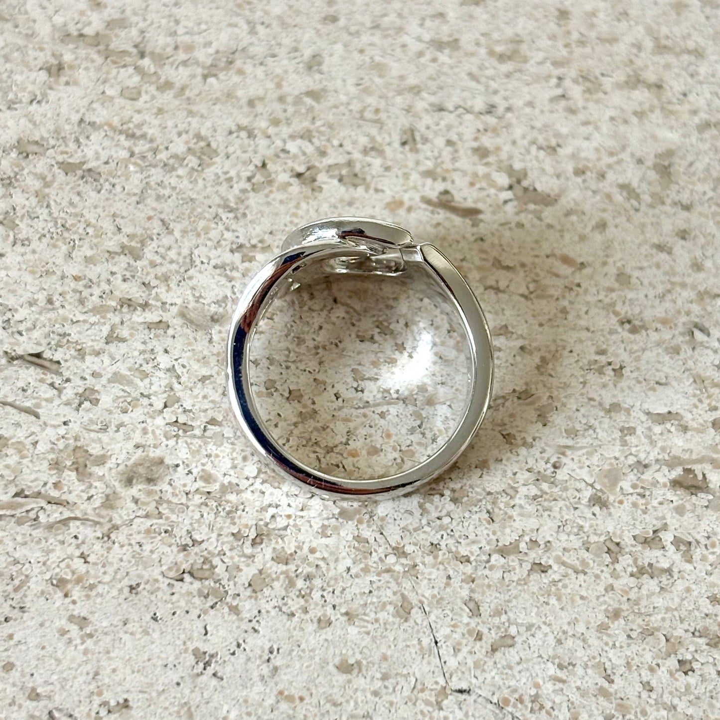 Bague Dinh Van Menottes - Or Blanc 750 & Diamants