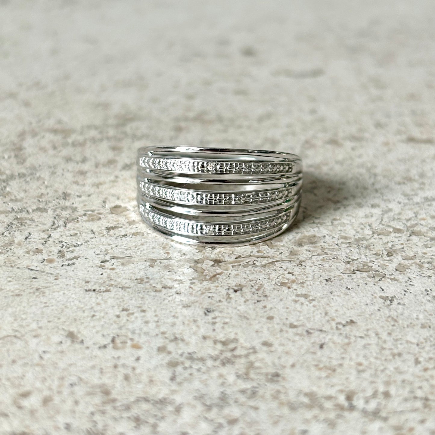 Bague Jonc - Or Blanc 750 & Diamants