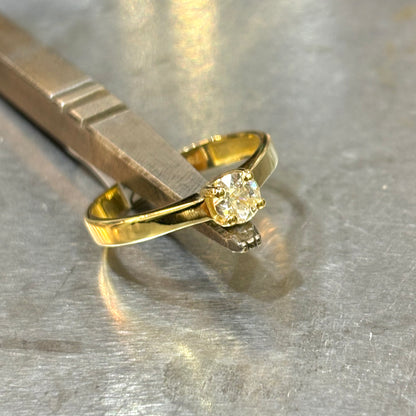 Bague Solitaire - Or Jaune 750 & Diamant