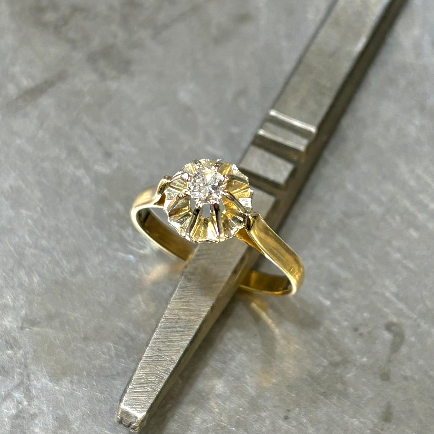 Bague Solitaire Vintage - Or Jaune 750 & Diamant