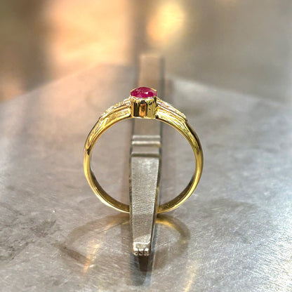 Bague Jonc - Or Jaune 750 Rubis & Diamants