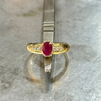 Bague Jonc - Or Jaune 750 Rubis & Diamants