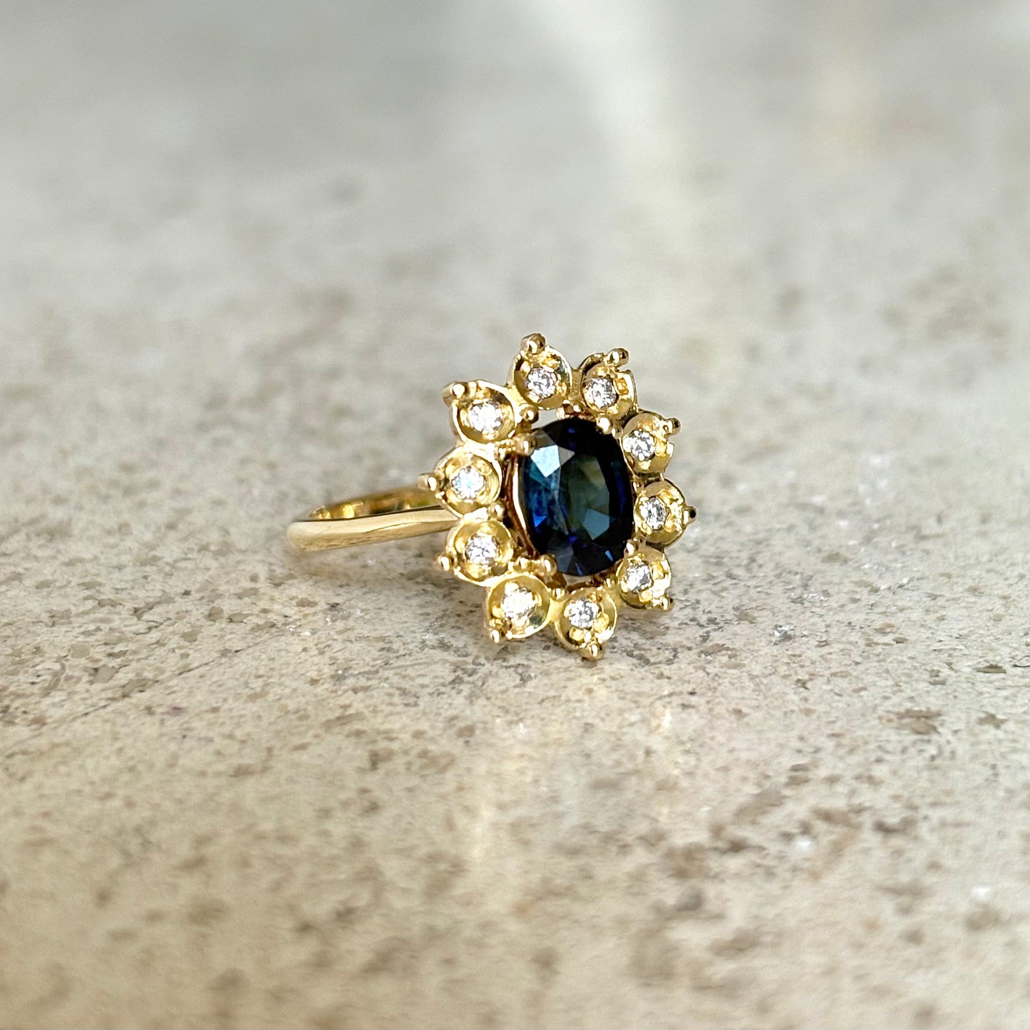 Bague Marguerite - Or Jaune 750 Saphir & Diamants
