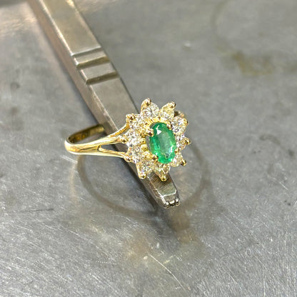 Bague Marguerite - Or Jaune 750 Émeraude & Diamants