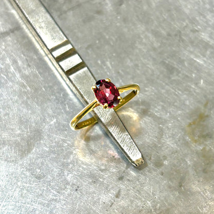 Bague Lapuna - Or Jaune 750 & Grenat Rhodolite