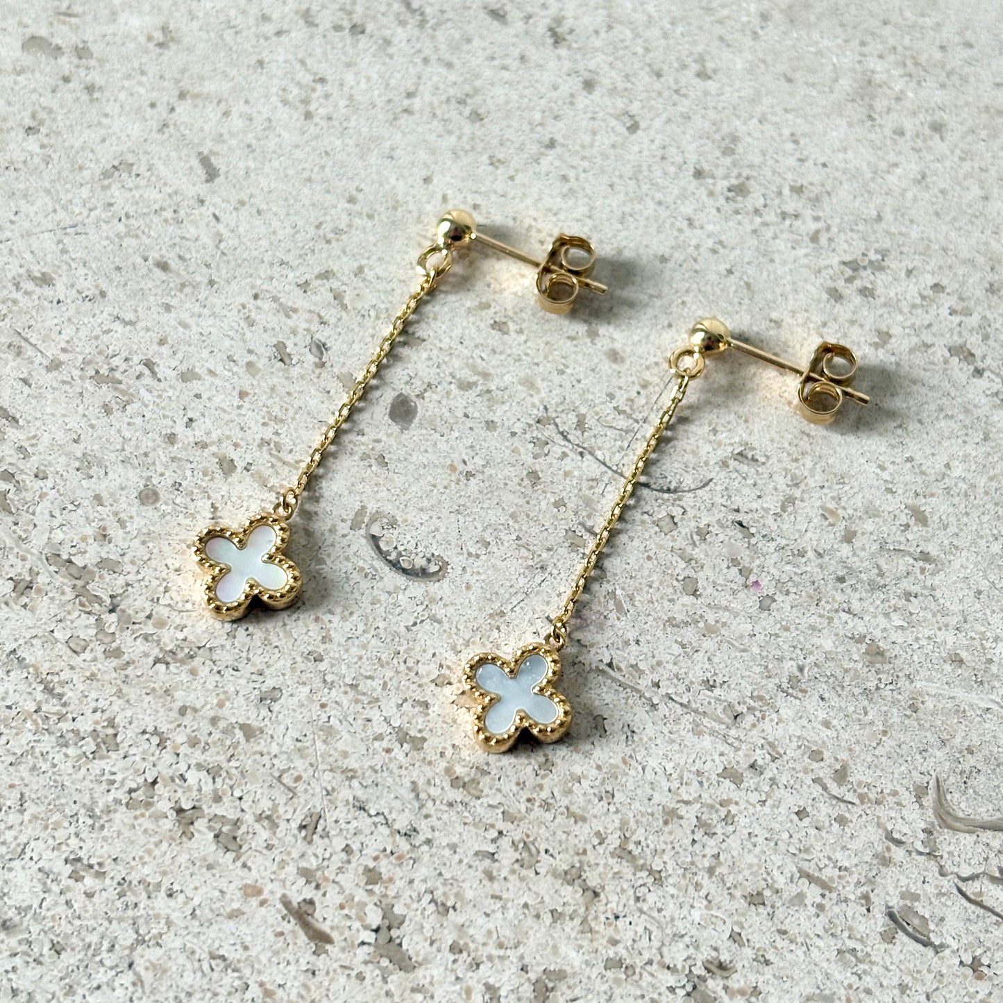 Boucles D'oreilles Trèfles - Or Jaune 750 & Nacre