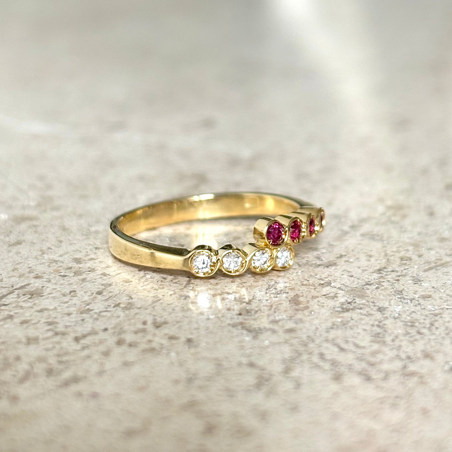 Bague Alliance - Or Jaune 750 Rubis & Diamants