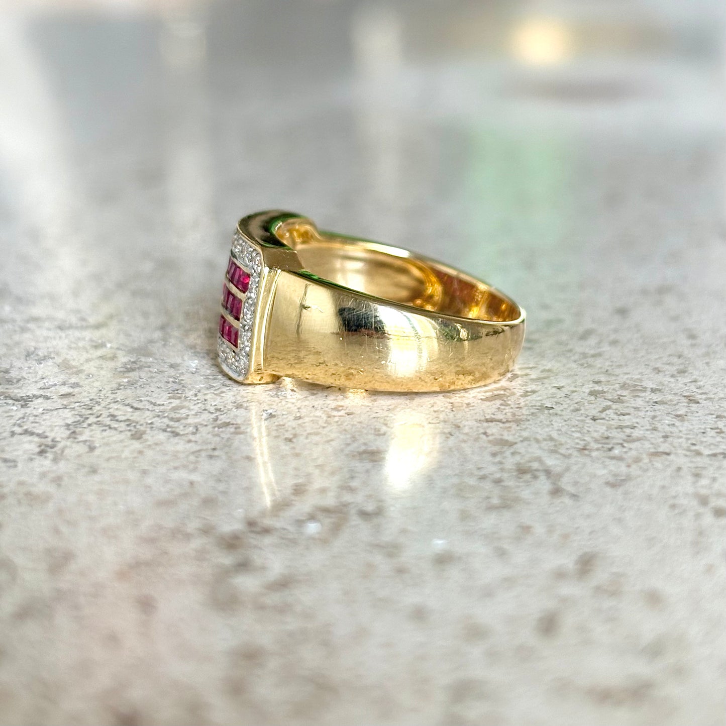 Bague Vintage Art Déco - Or Jaune 750 Rubis & Diamants
