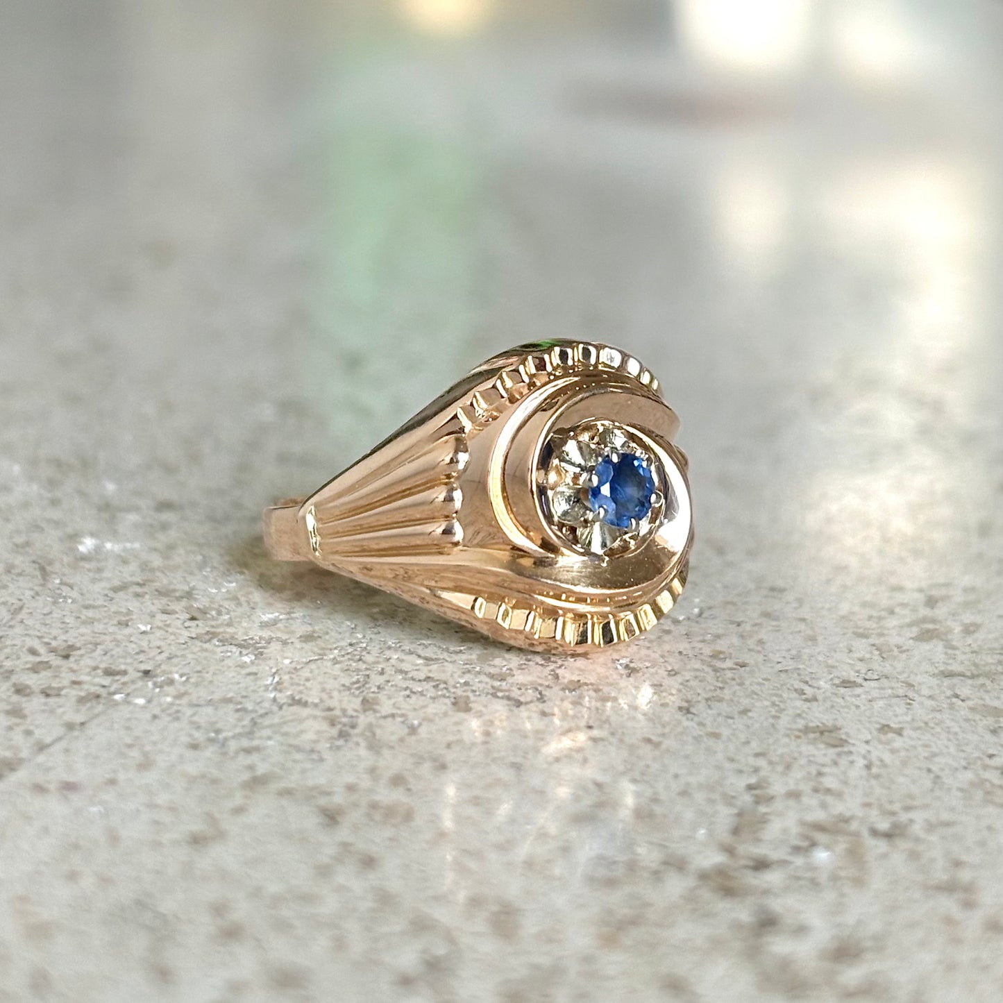 Bague Vintage Tourbillon - Or Jaune 750 & Saphir