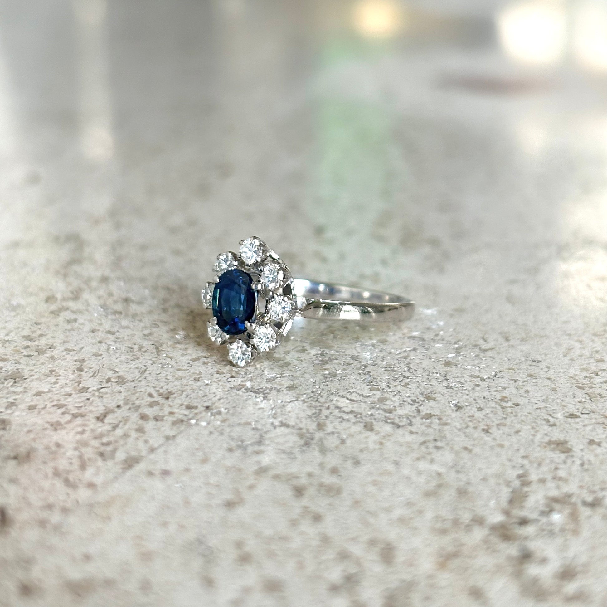 Bague Marguerite Vintage - Or Blanc 750 Saphir & Diamants