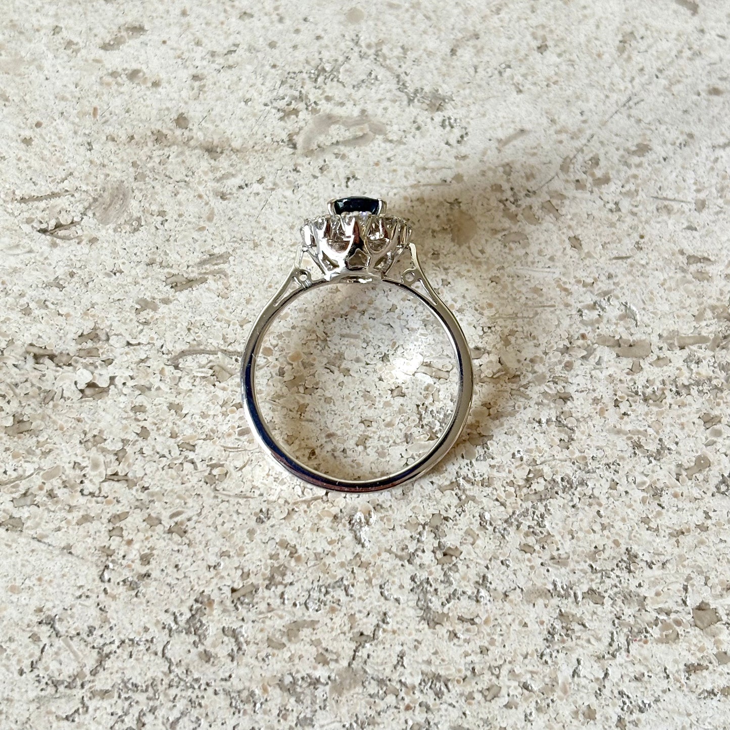Bague Marguerite Vintage - Or Blanc 750 Saphir & Diamants