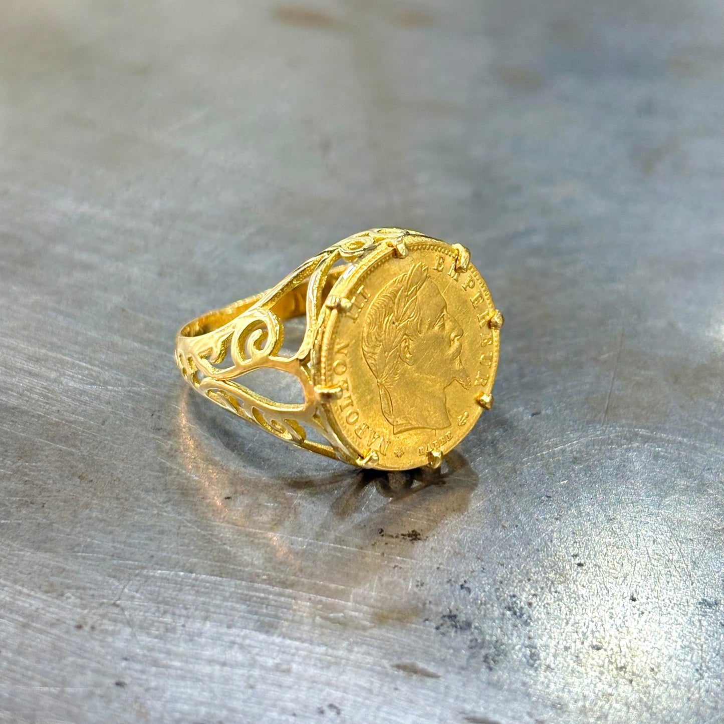Bague Chevalière Pièce - Or Jaune 750 & Pièce Or 5 Francs Napoléon
