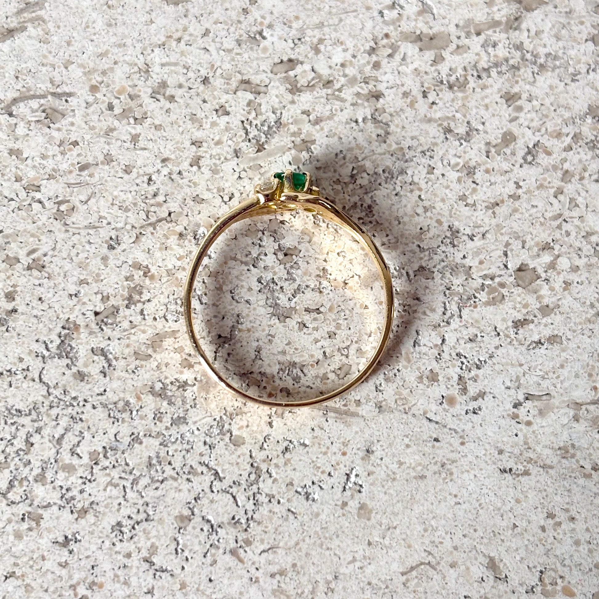 Bague Trilogie - Or Jaune 750 Émeraude & Diamants