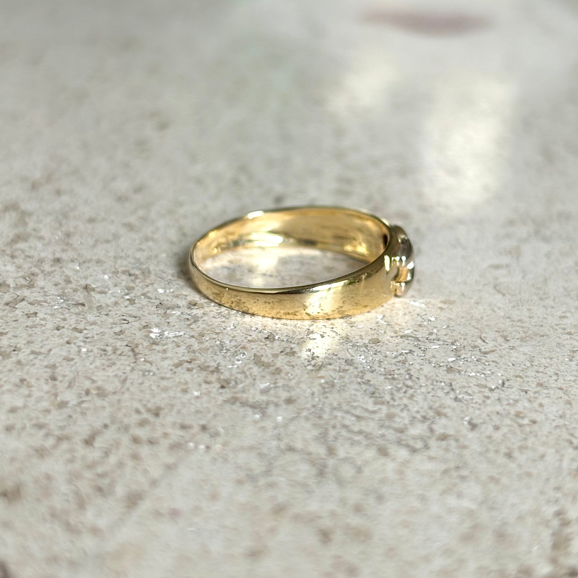 Bague Fer à Cheval - Or Jaune 750 & Rubis