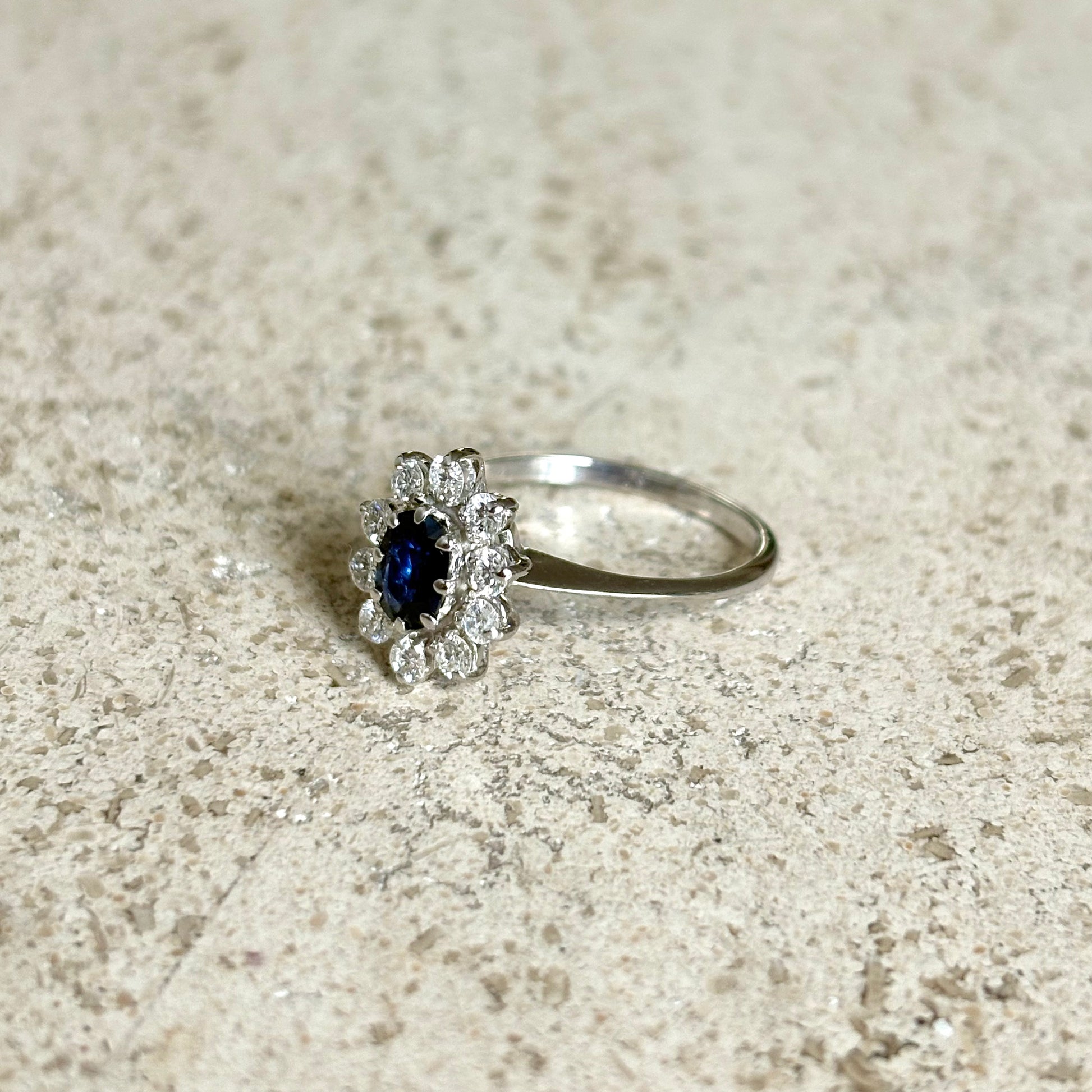 Bague Marguerite - Or Blanc 750 Saphir & Diamants