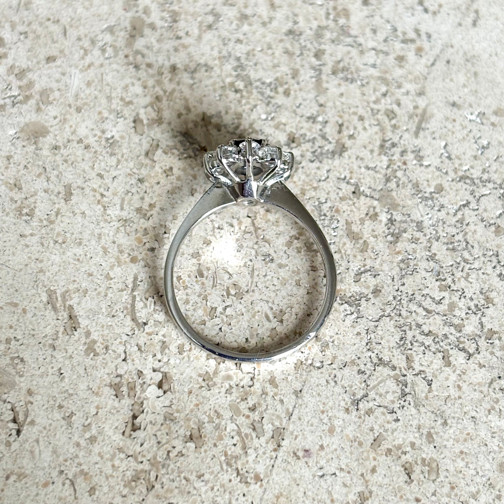 Bague Marguerite - Or Blanc 750 Saphir & Diamants