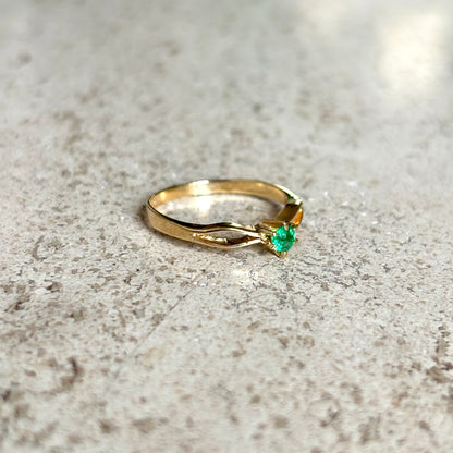 Bague Vintage - Or Jaune 750 & Émeraude