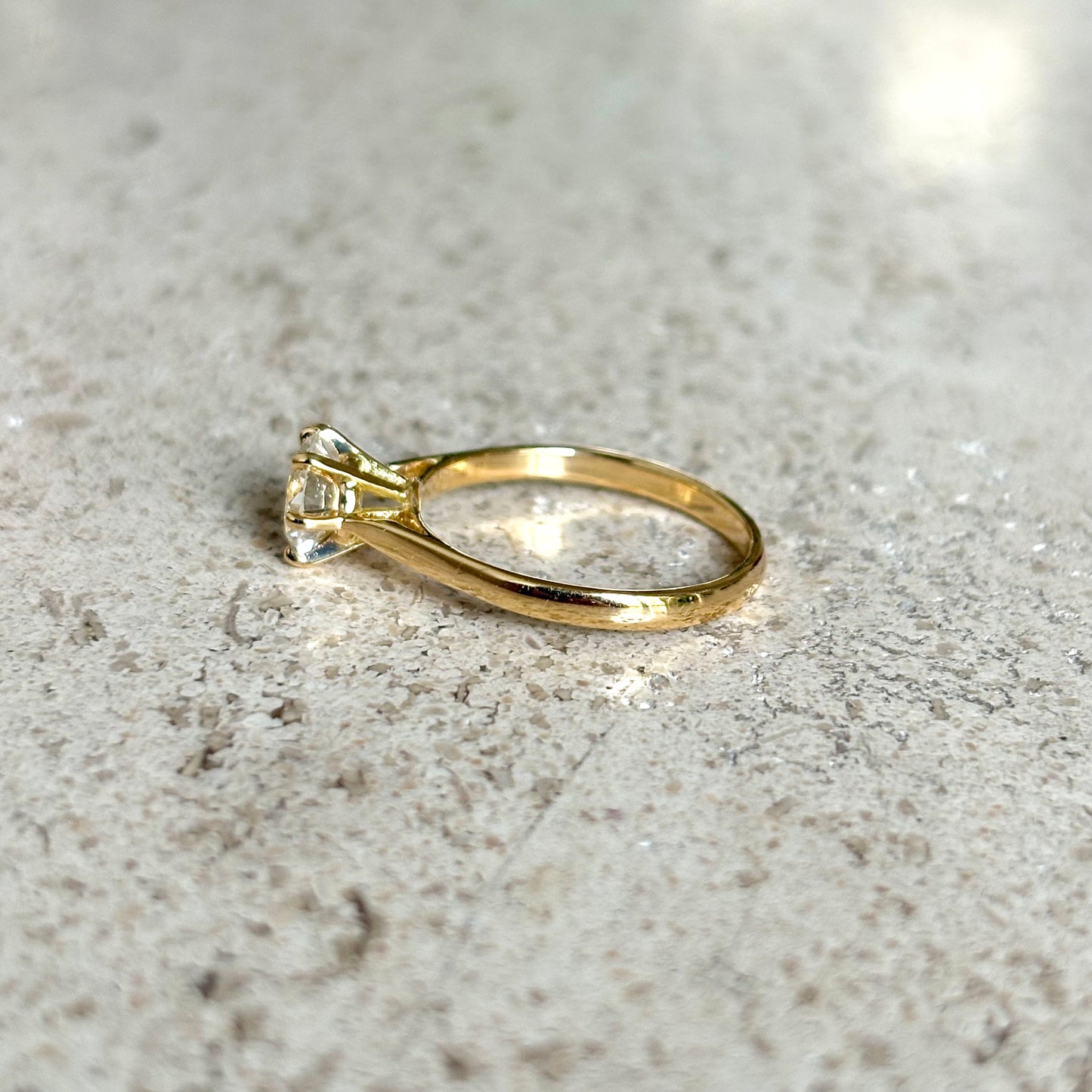 Bague Solitaire - Or Jaune 750 & Diamant