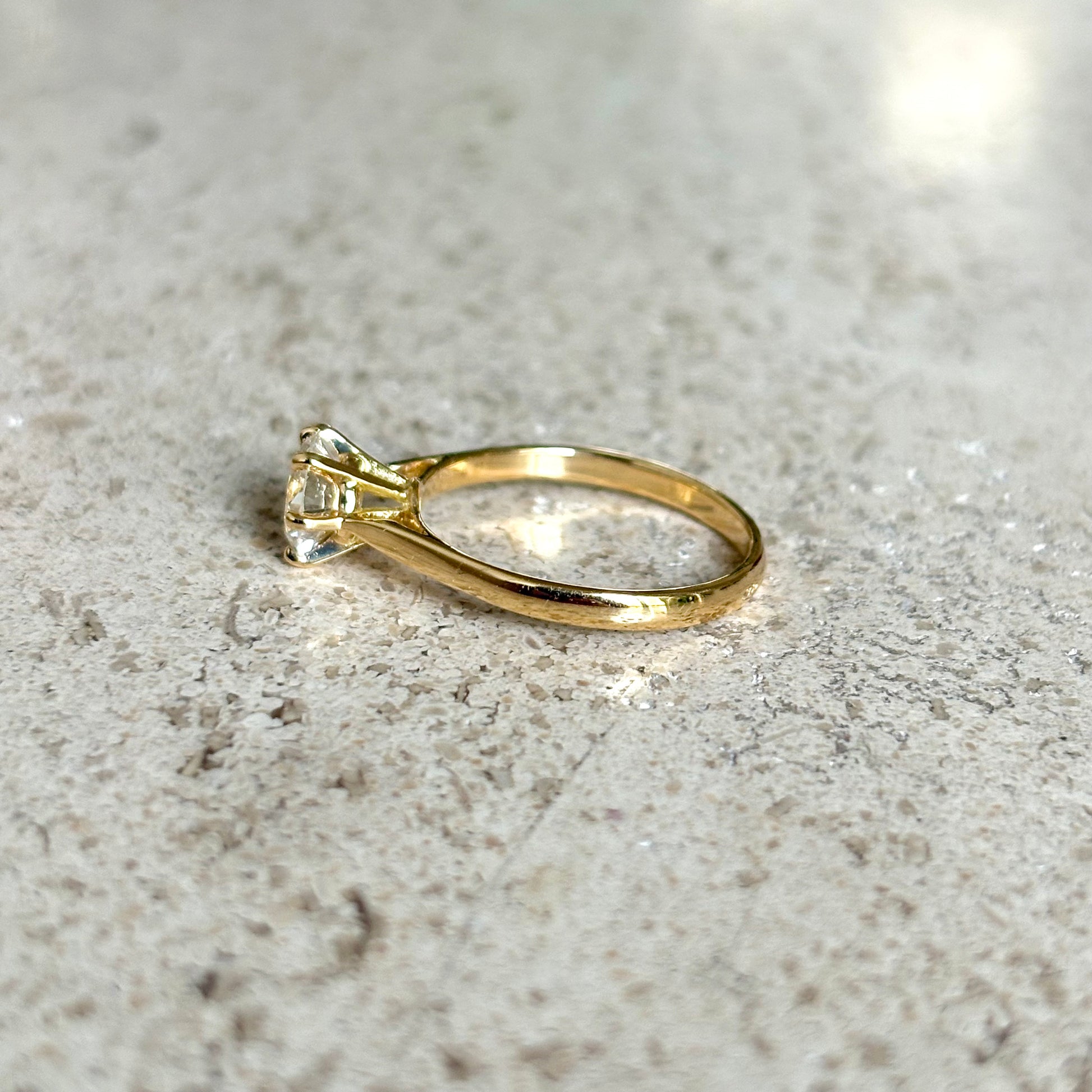 Bague Solitaire - Or Jaune 750 & Diamant