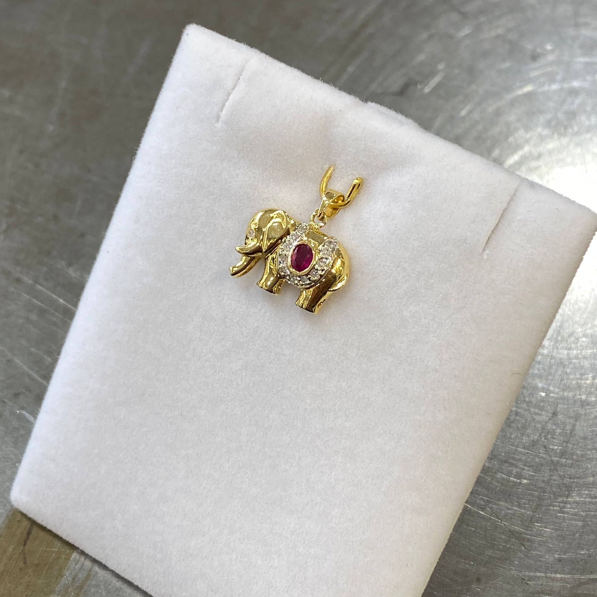 Pendentif Éléphant - Or Jaune 750 Rubis & Diamants Occasion