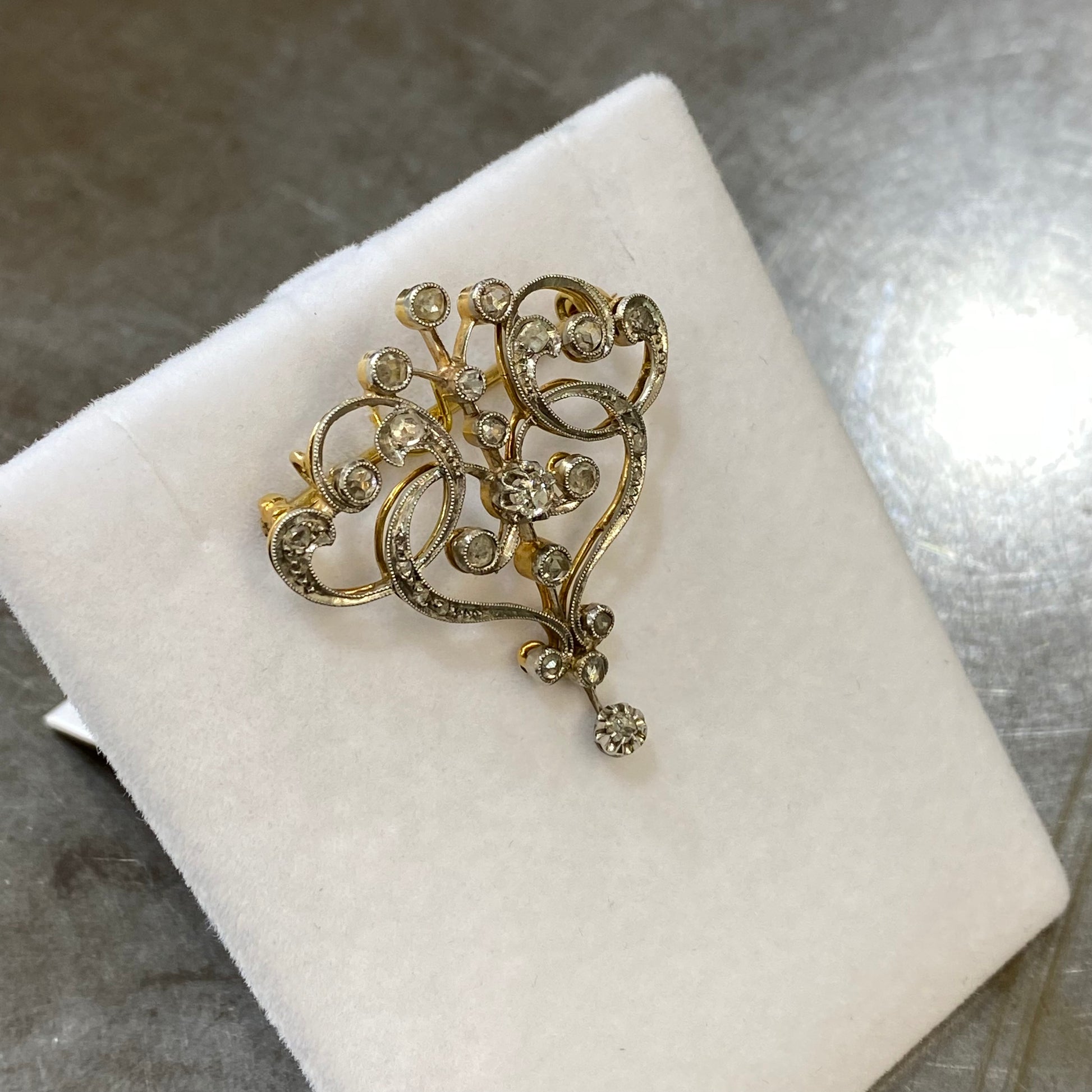 Pendentif/Broche Art Nouveau - Or Jaune 750/Platine & Diamants Occasion