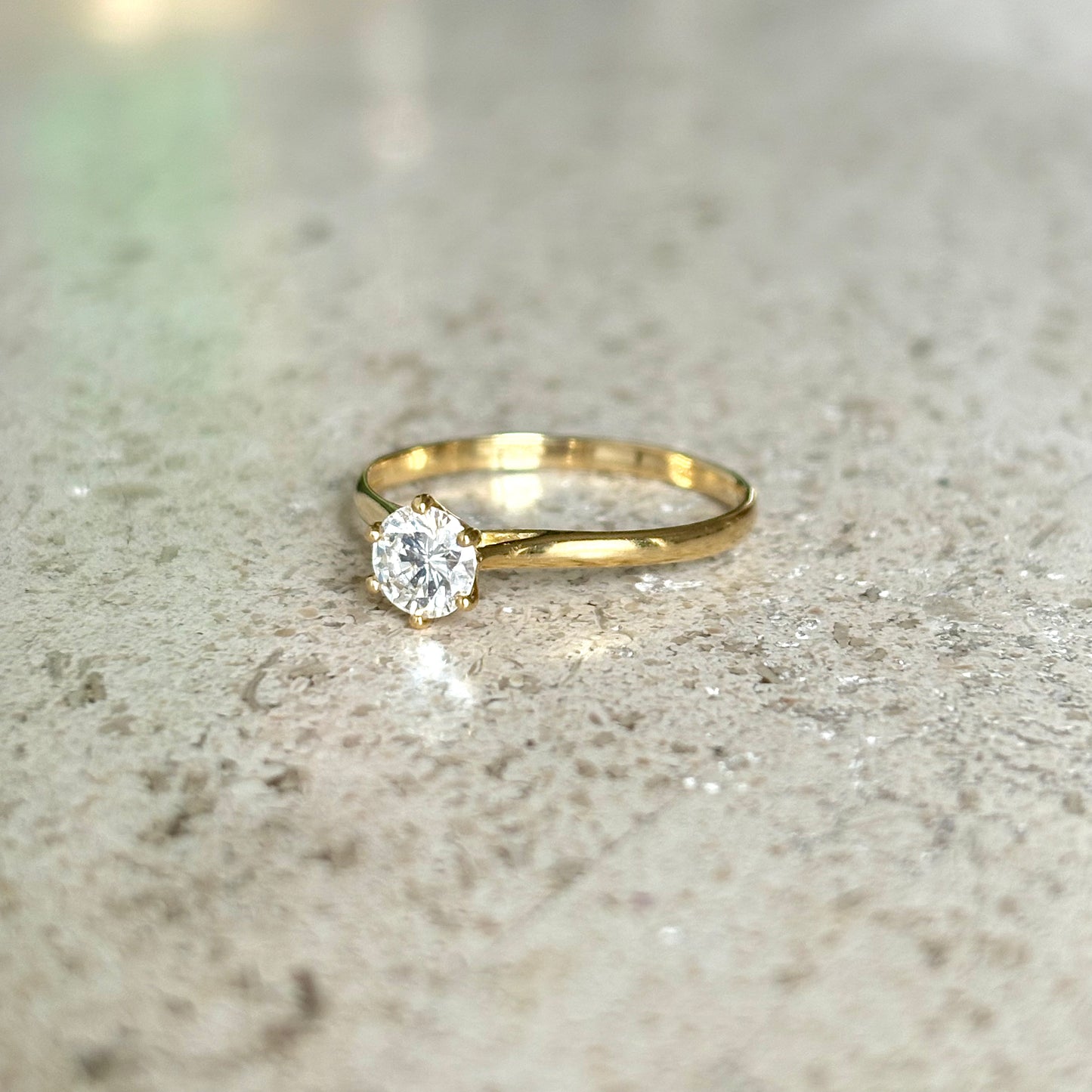 Bague Solitaire - Or Jaune 750 & Diamant