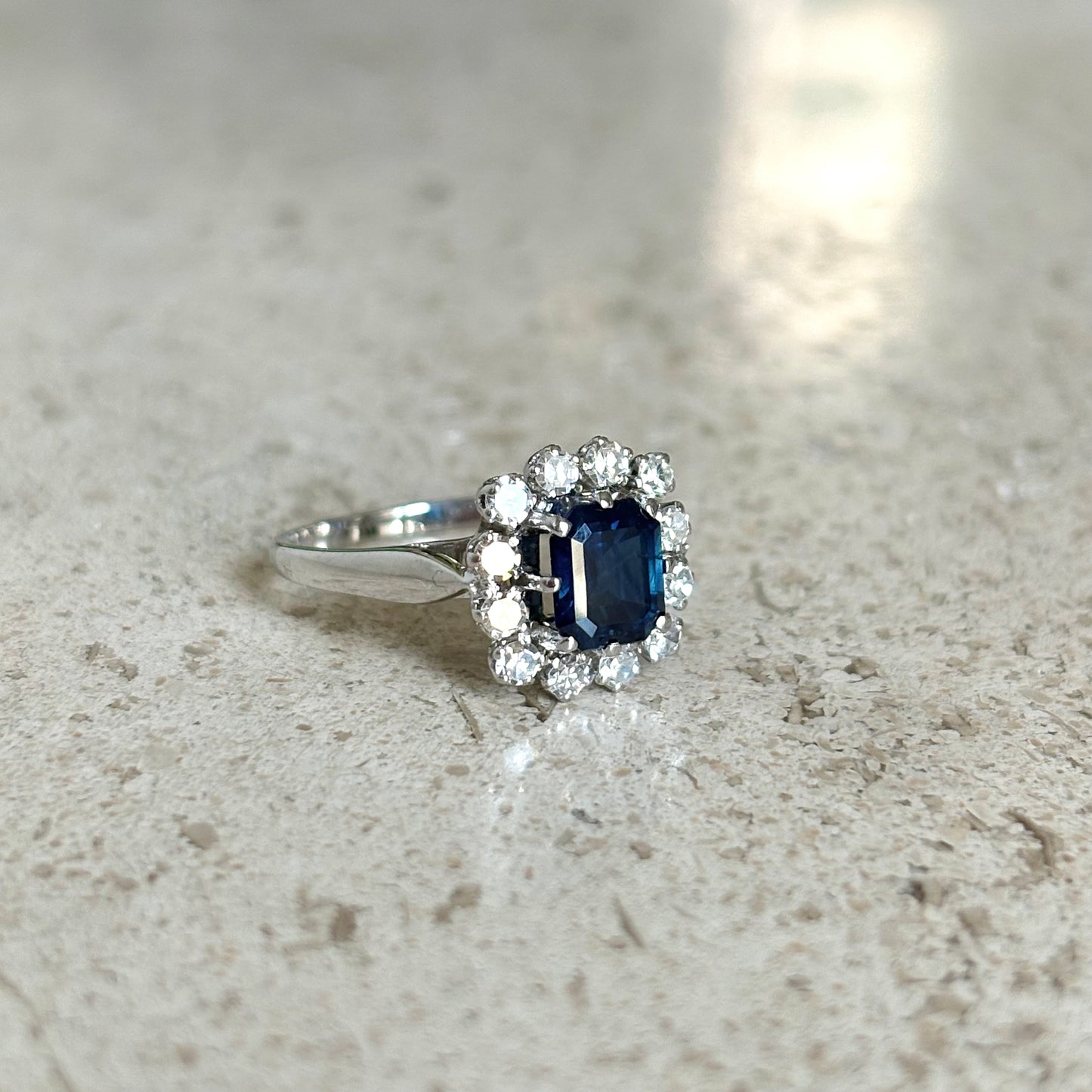 Bague Marguerite - Or Blanc 750 Saphir & Diamants