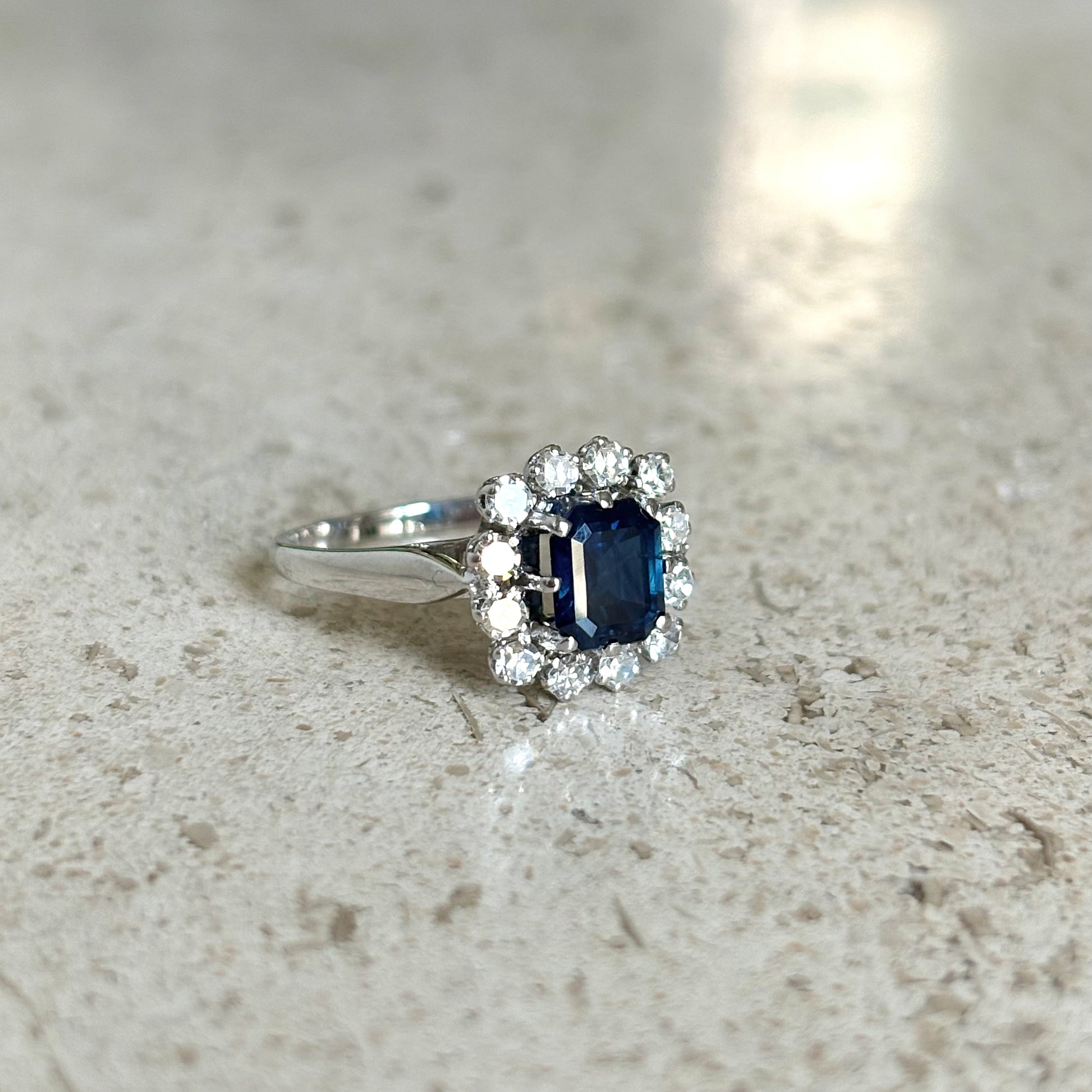 Bague Marguerite - Or Blanc 750 Saphir & Diamants