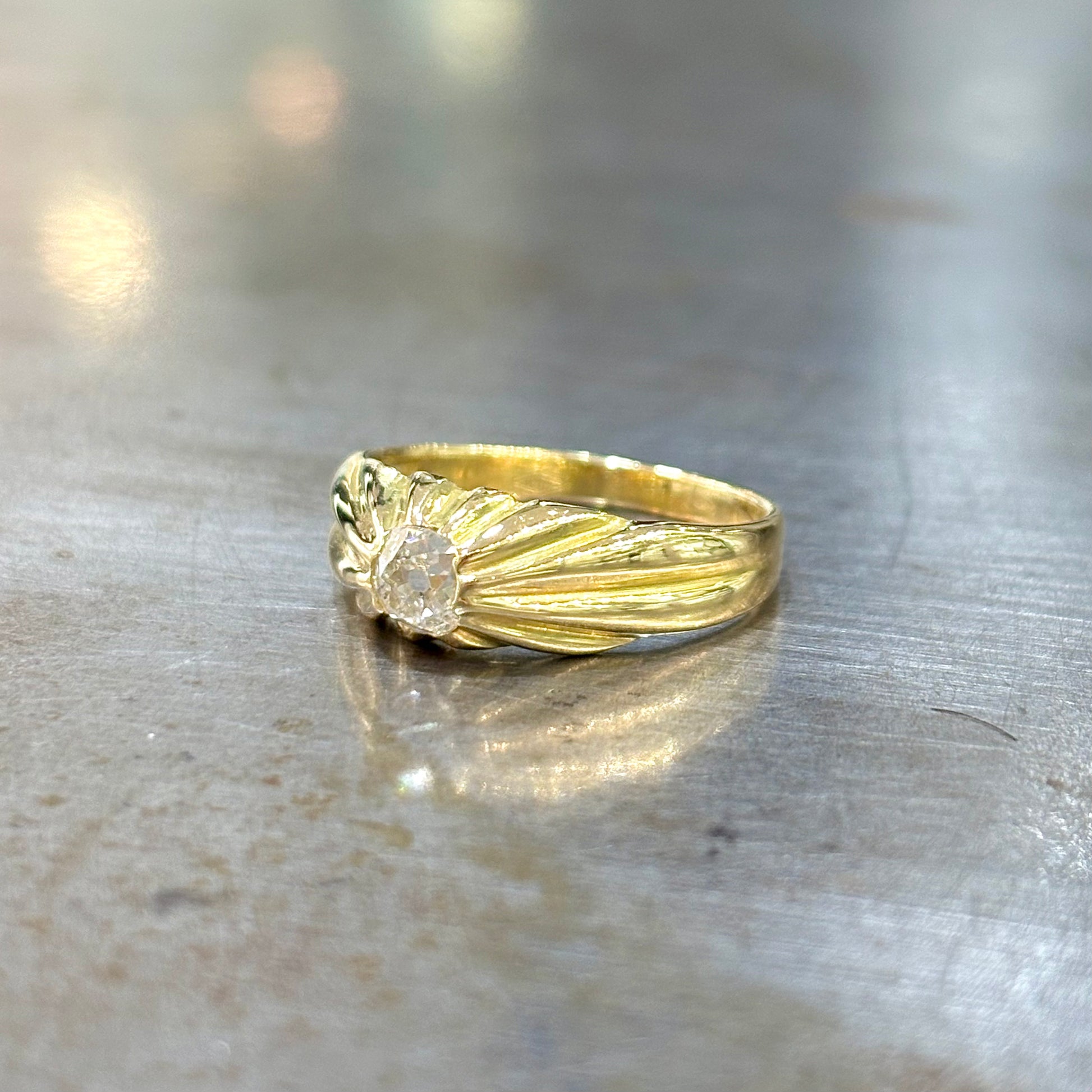 Bague Chevalière Jonc - Or Jaune 750 & Diamant