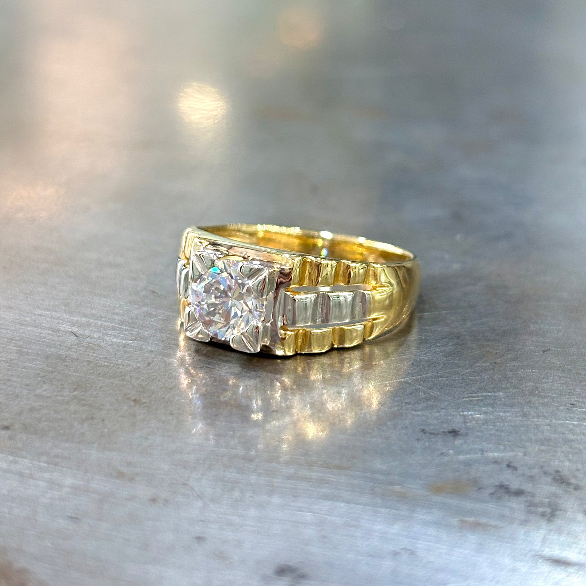 Bague Chevalière - Or Jaune/Blanc 750 & Zircon