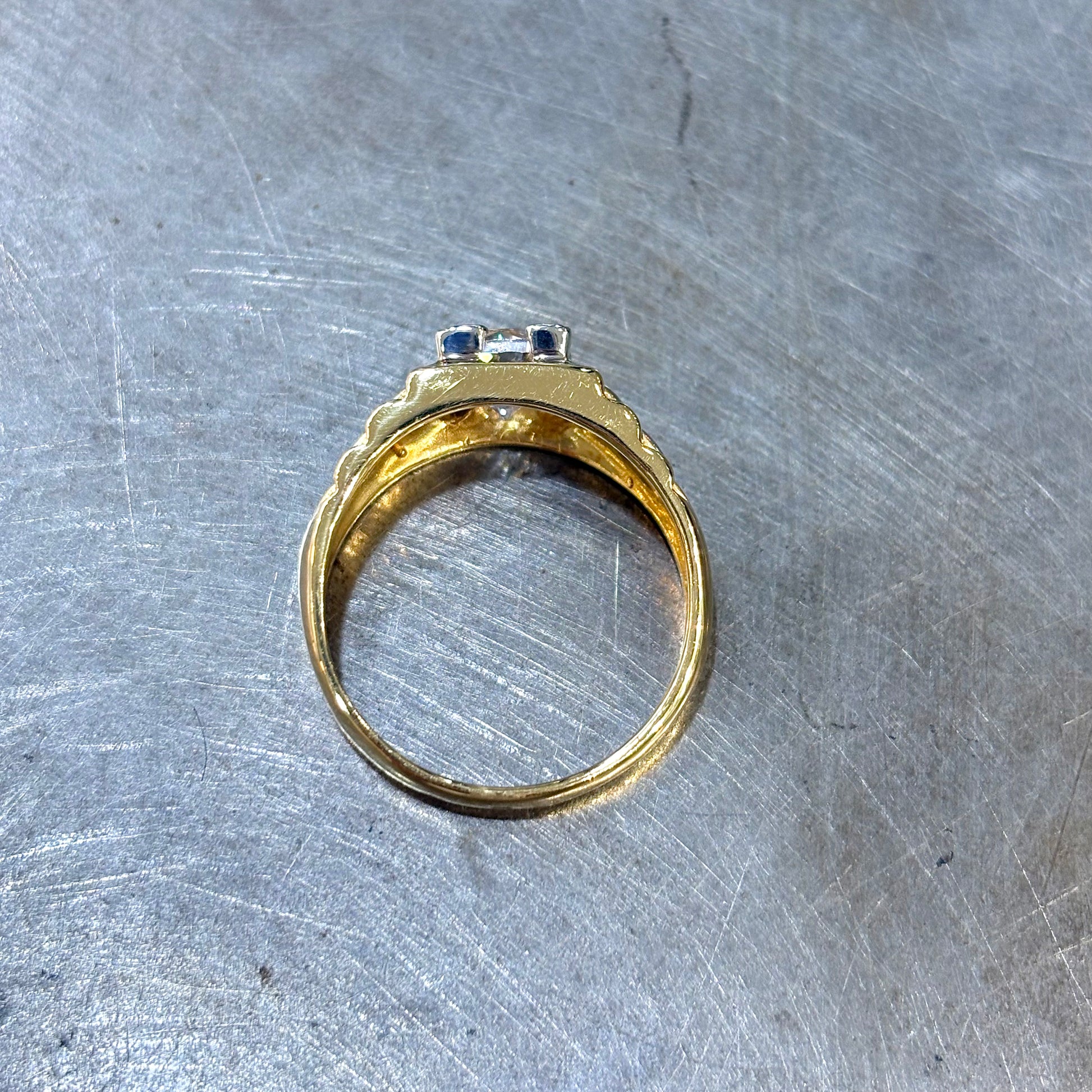Bague Chevalière - Or Jaune/Blanc 750 & Zircon