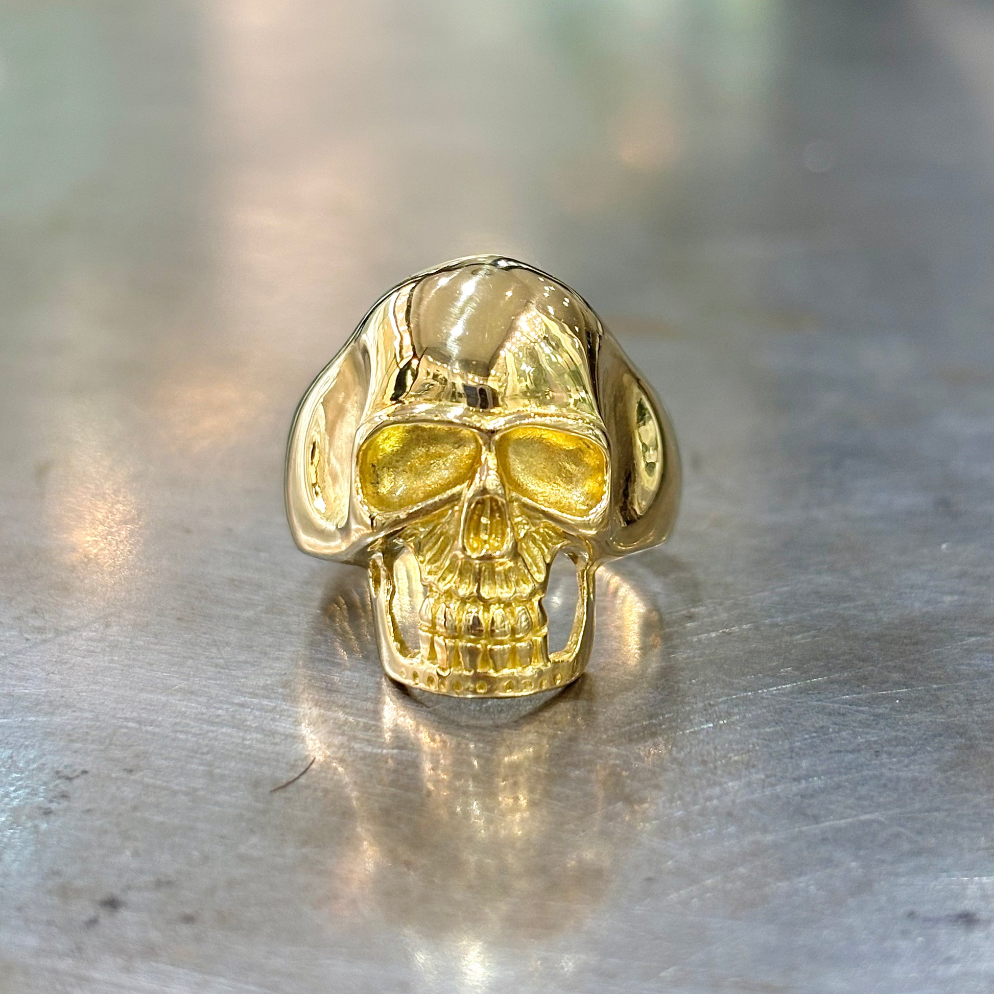 Bague Chevalière Tête de Mort Skullhead - Or Jaune 750