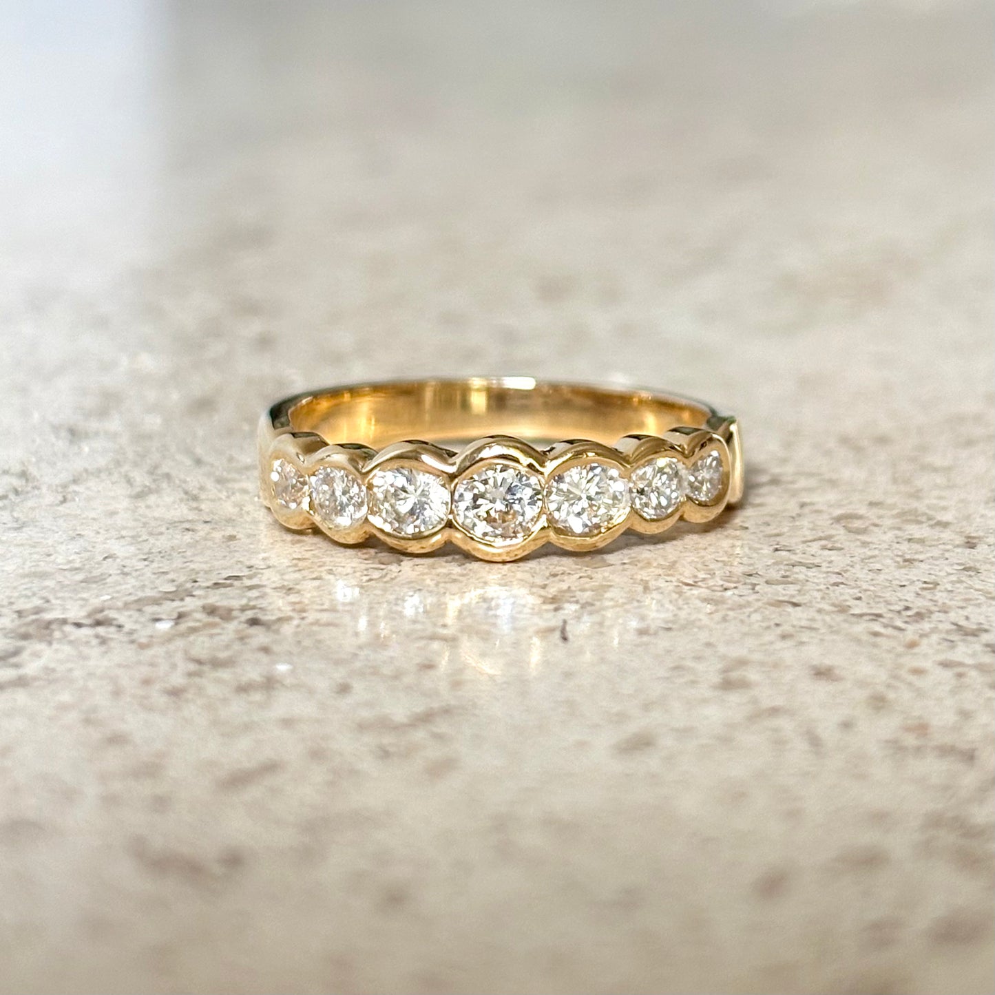Bague Semi Alliance - Or Jaune 750 & Diamants