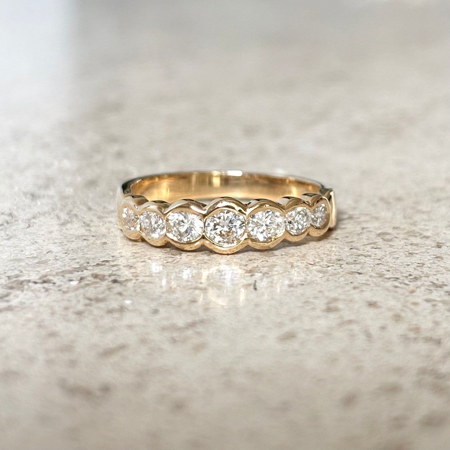 Bague Semi Alliance - Or Jaune 750 & Diamants