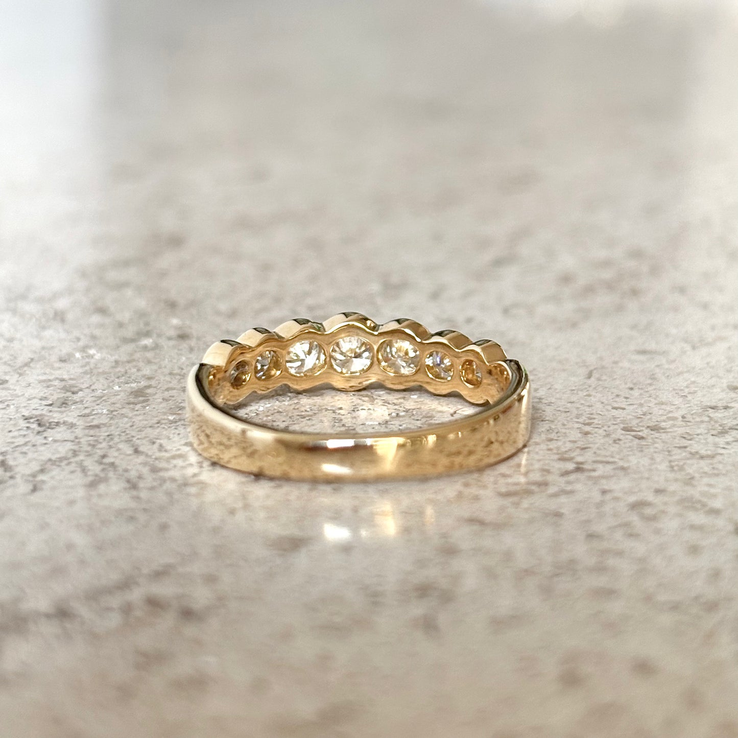 Bague Semi Alliance - Or Jaune 750 & Diamants