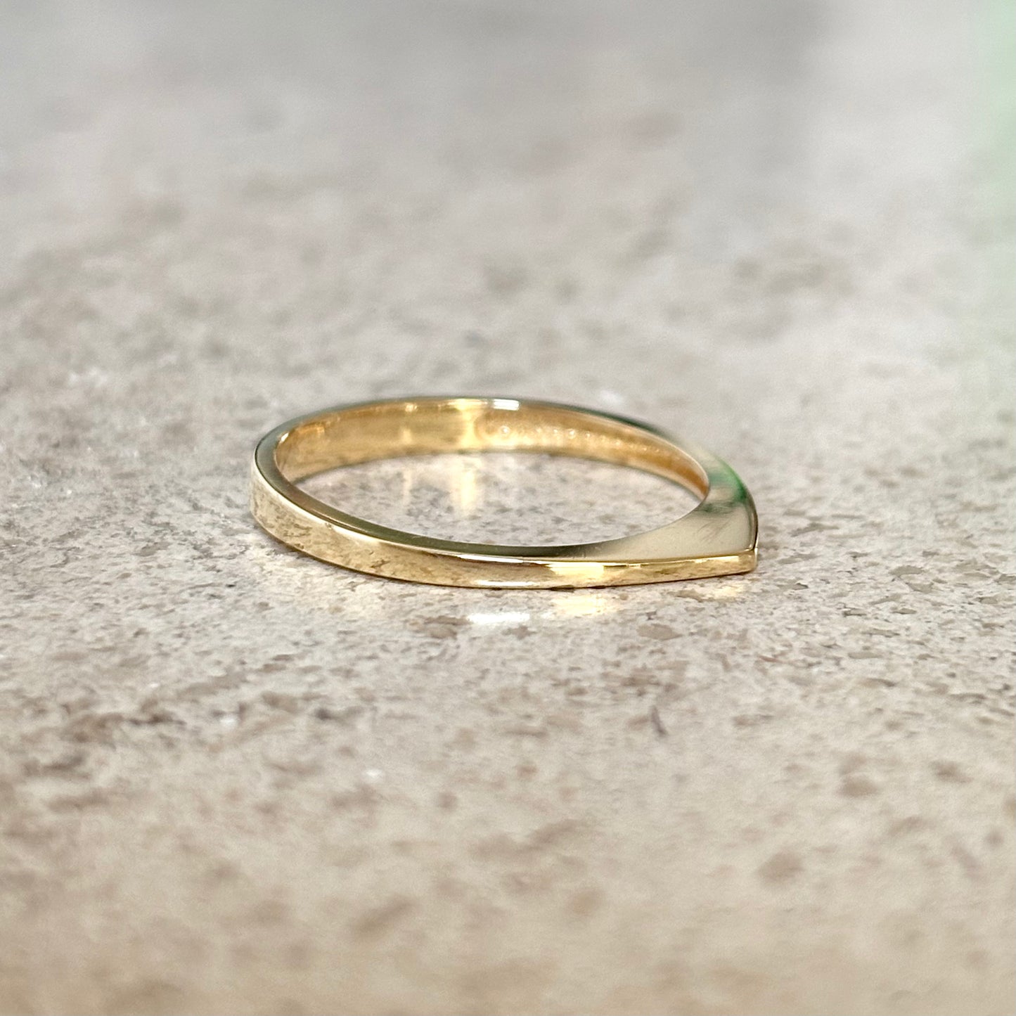 Bague Triangle - Or Jaune 750