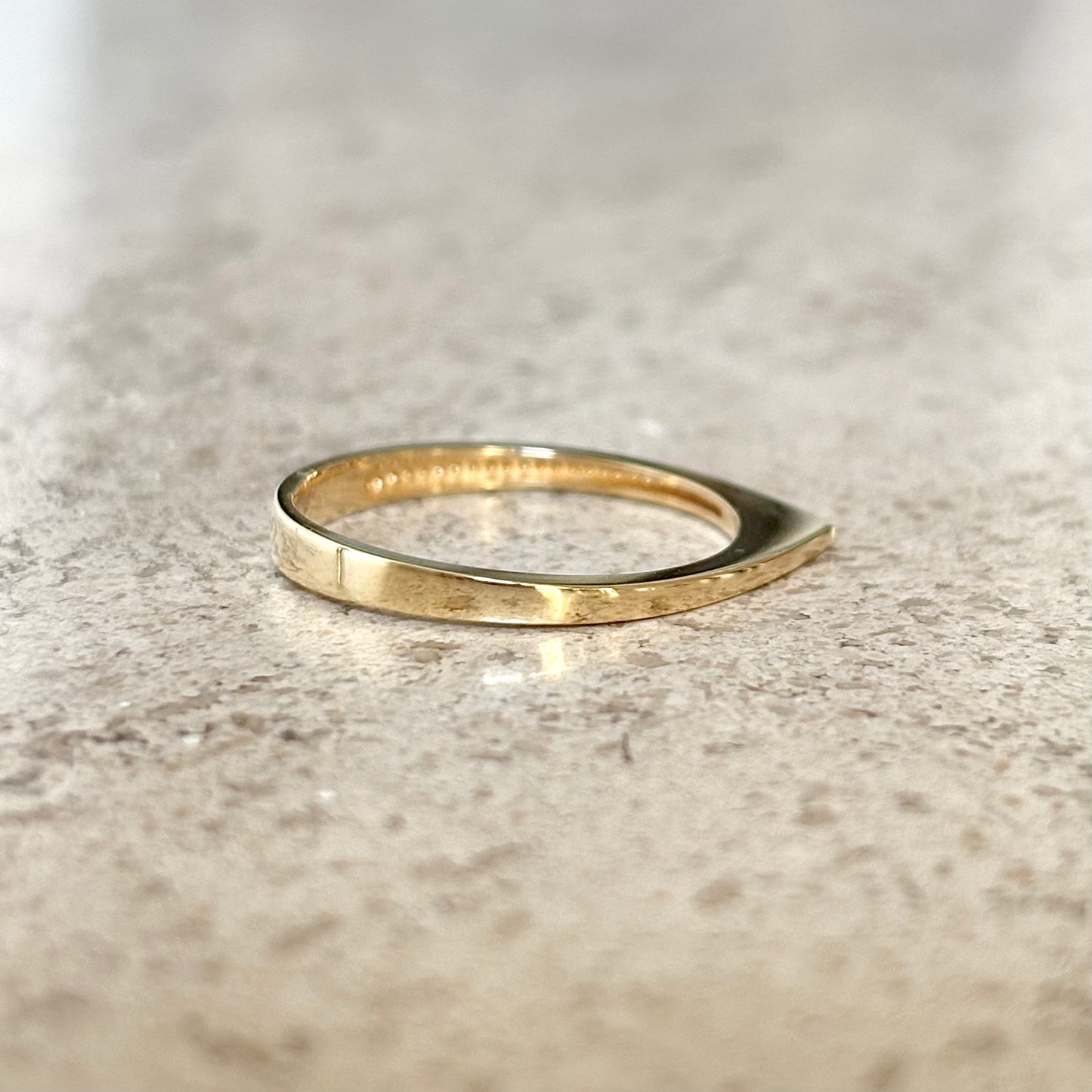 Bague Triangle - Or Jaune 750