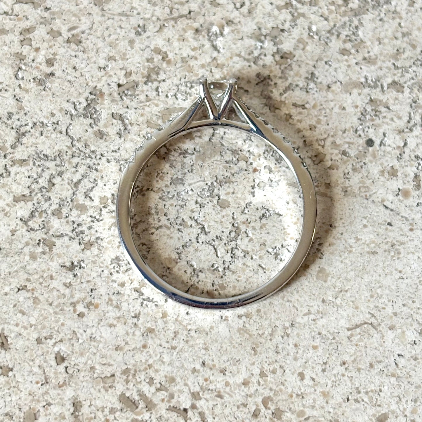 Bague Solitaire - Or Blanc 750 & Diamants