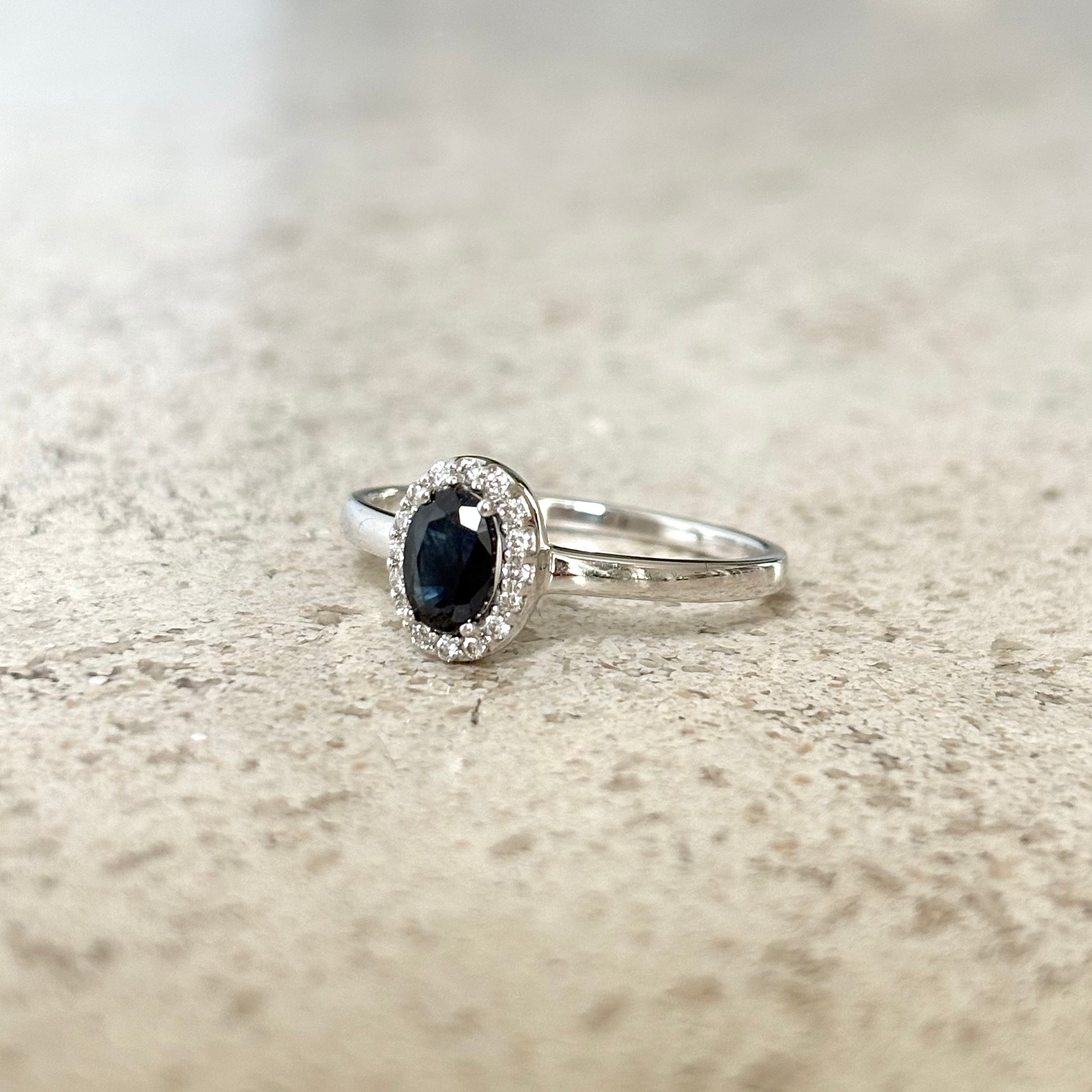 Bague Marguerite - Or Blanc 750 Saphir & Diamants