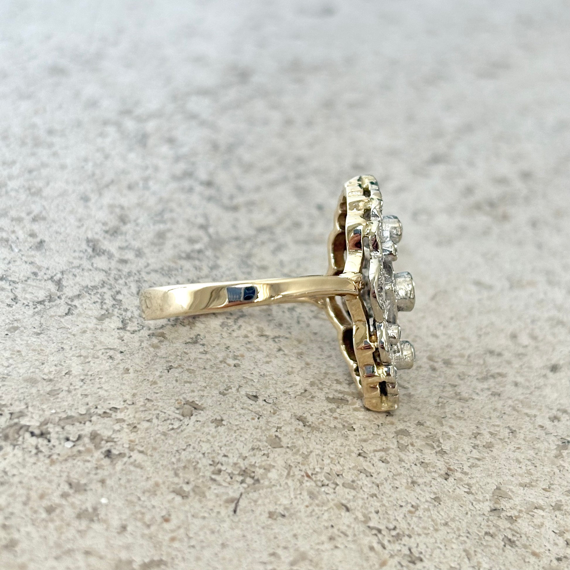 Bague Vintage Art Déco - Or Jaune 585 Saphir & Diamants