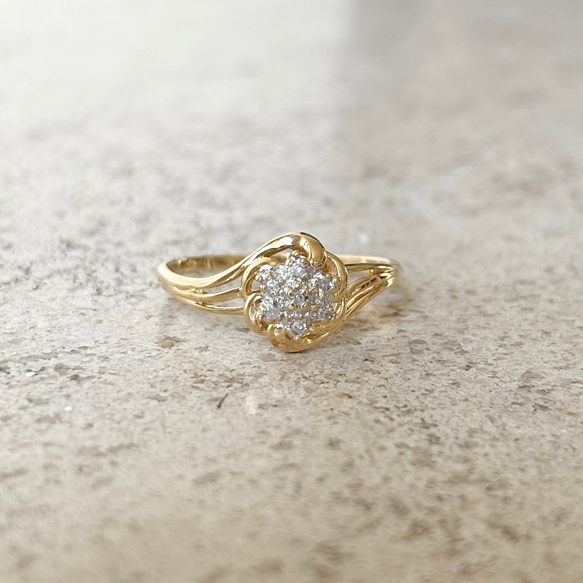 Bague Floral Vintage - Or Jaune 750 & Diamants