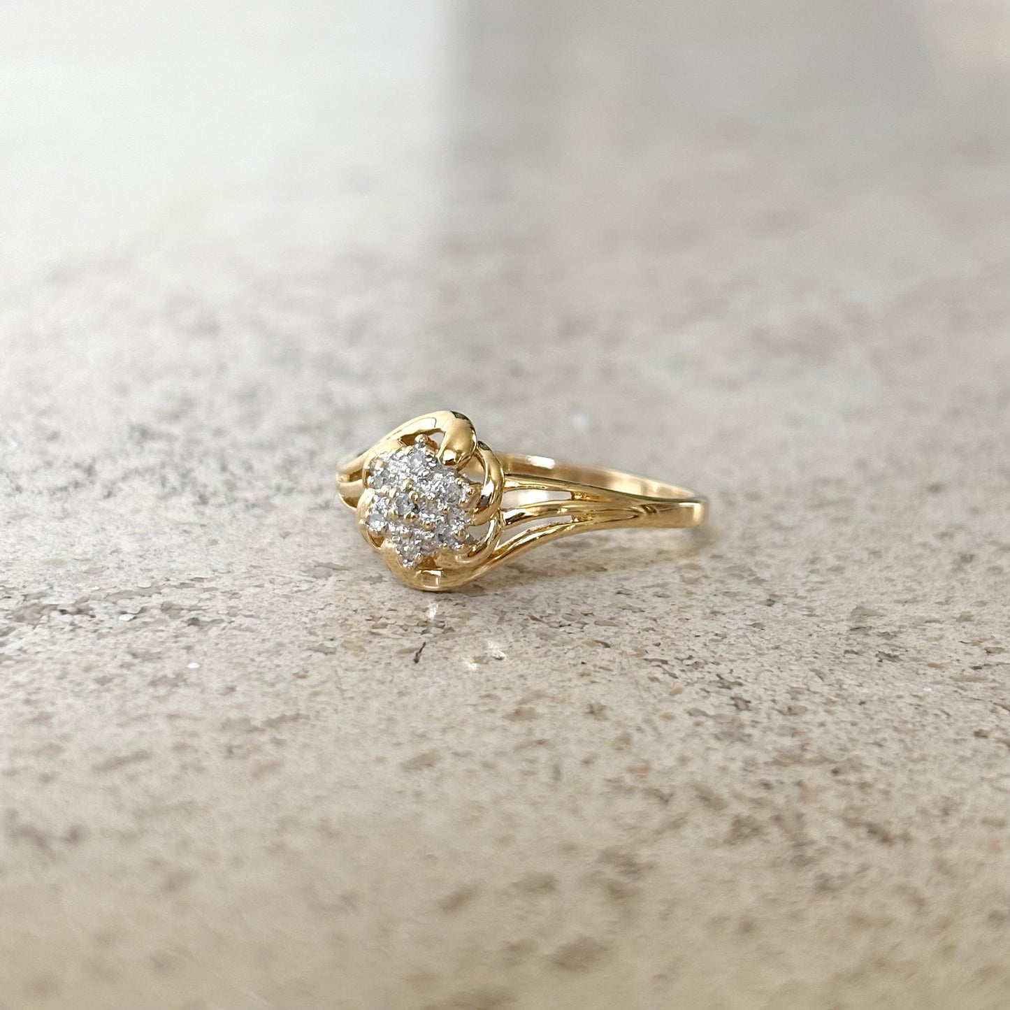 Bague Floral Vintage - Or Jaune 750 & Diamants