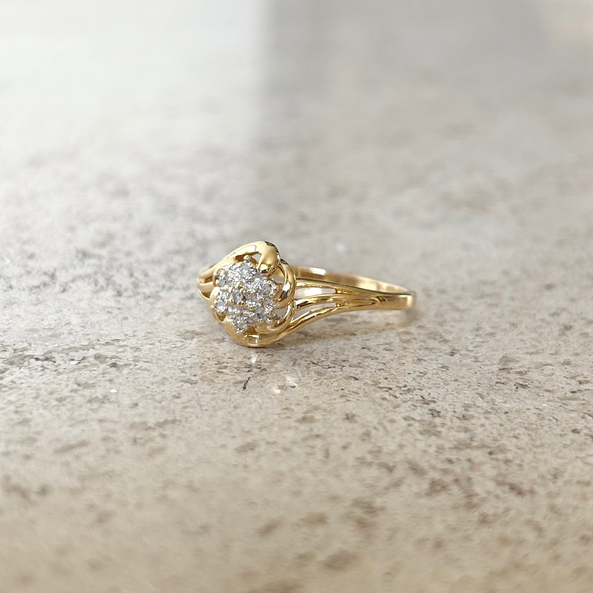 Bague Floral Vintage - Or Jaune 750 & Diamants