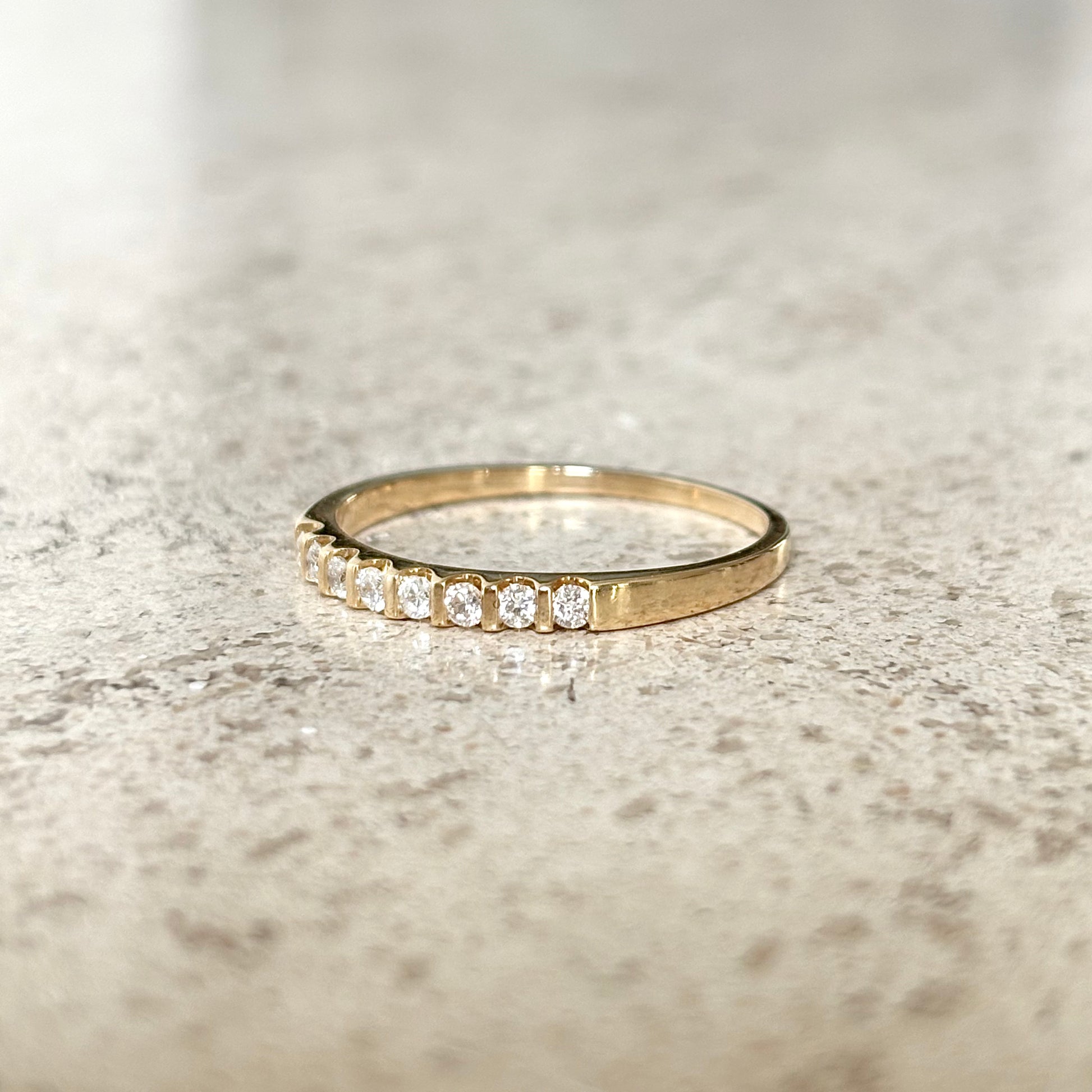 Bague Semi-Alliance - Or Jaune 750 & Diamants