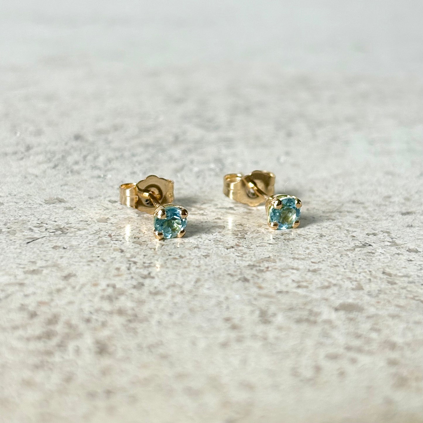 Boucles D'oreilles Puces - Or Jaune 750 & Aigues-Marines