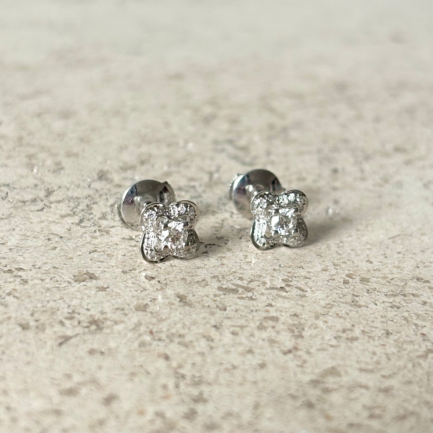 Boucles D'oreilles Mauboussin Chance Of Love - Or Blanc 750 & Diamants