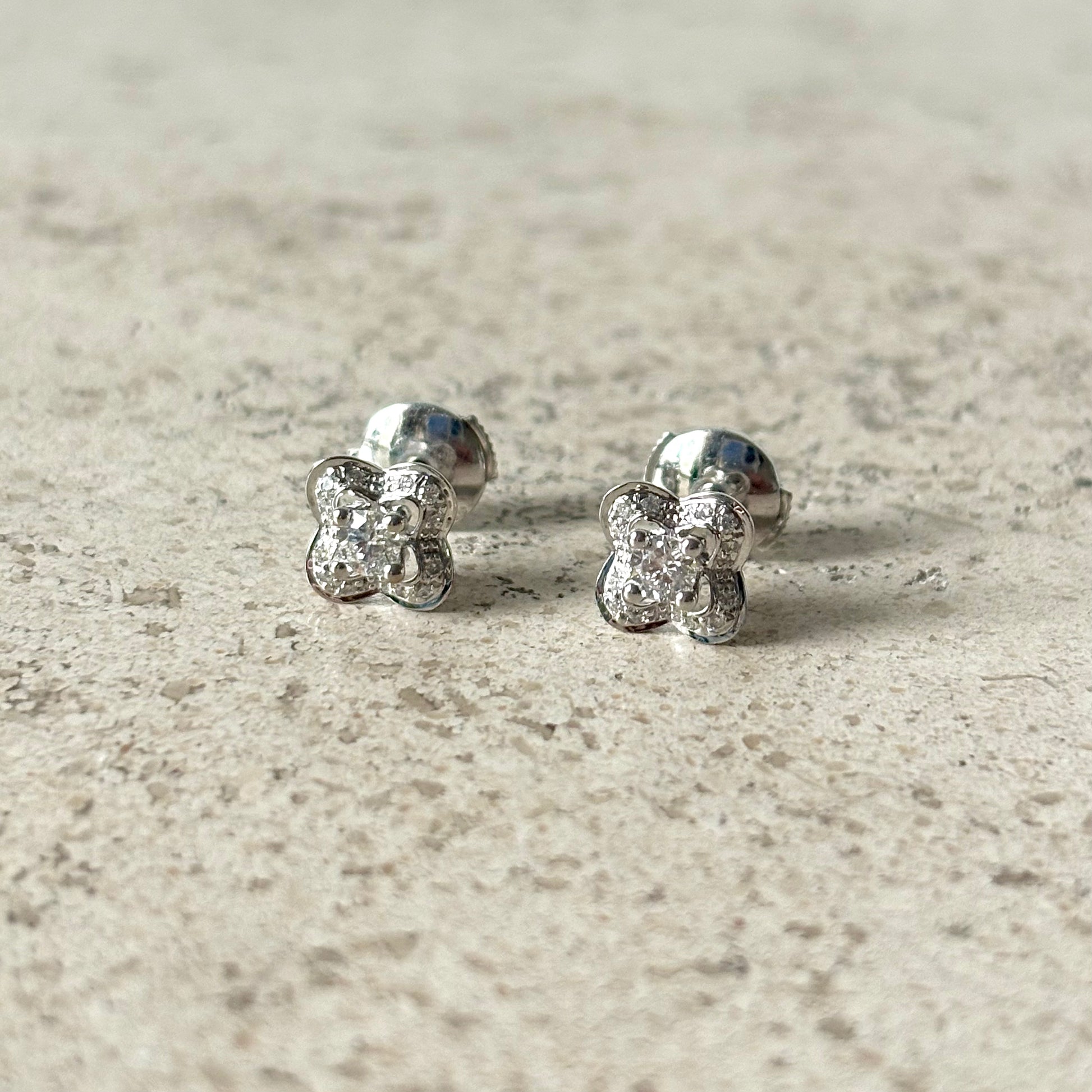 Boucles D'oreilles Mauboussin Chance Of Love - Or Blanc 750 & Diamants