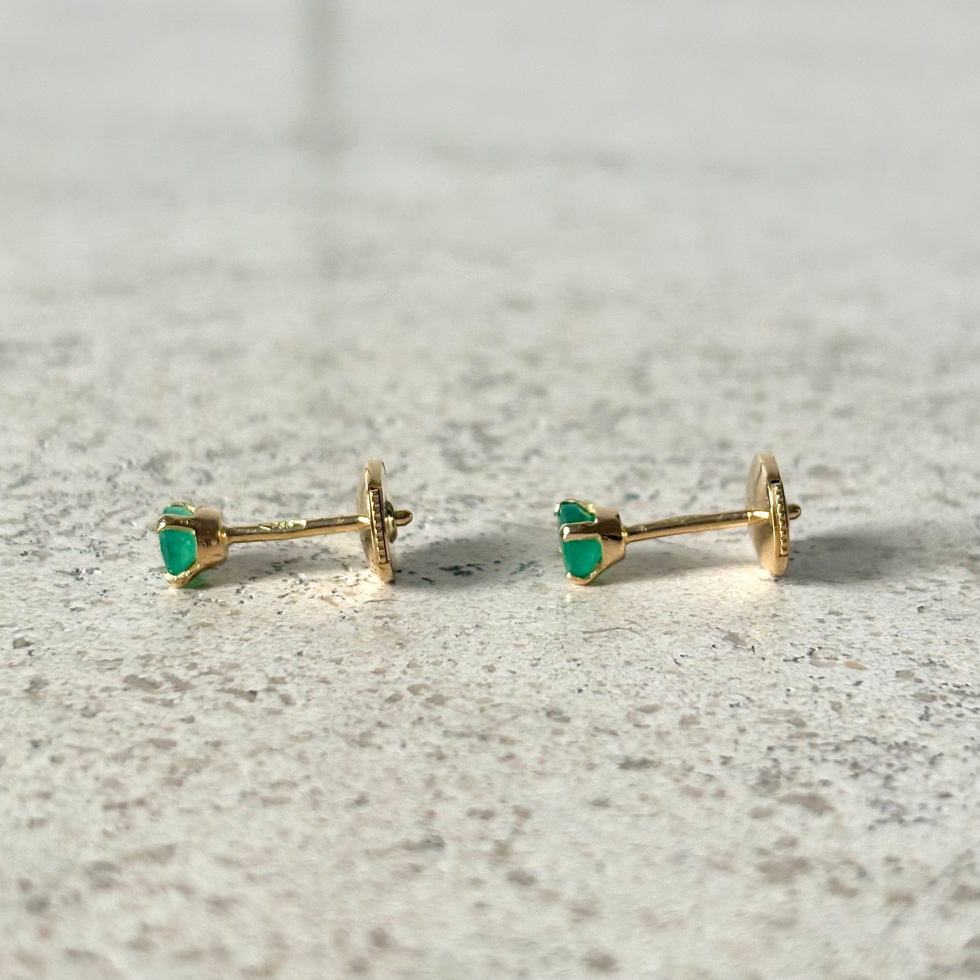 Boucles D'oreilles Puces - Or Jaune 750 & Émeraudes